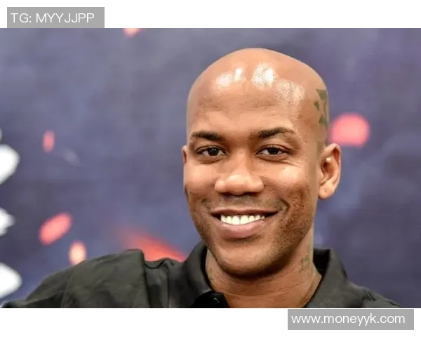 马布里：CBA名人堂首位外籍球员的传奇之路